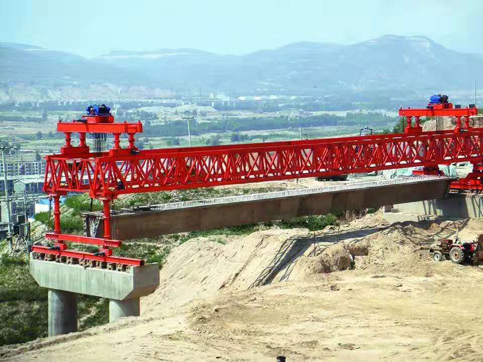成都起重機  成都龍門吊  成都電動葫蘆